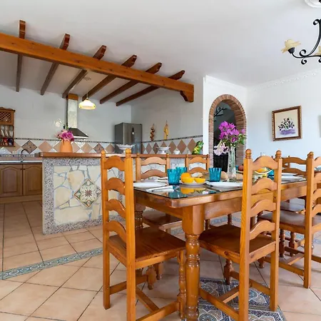 009 Villa *